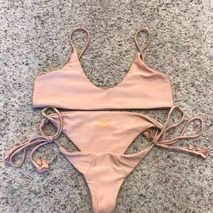 Kaohs bikini set USED